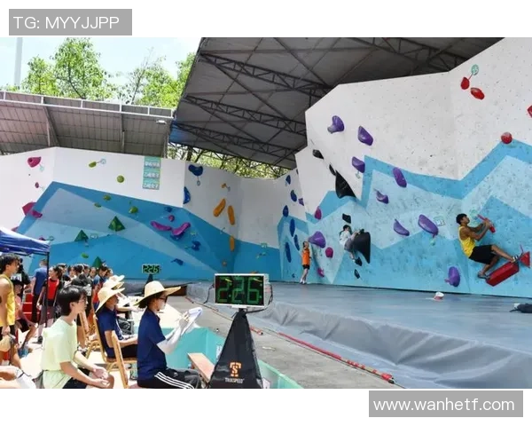 广州飞盘队在世界攀岩锦标赛中以76分稳居积分榜首位