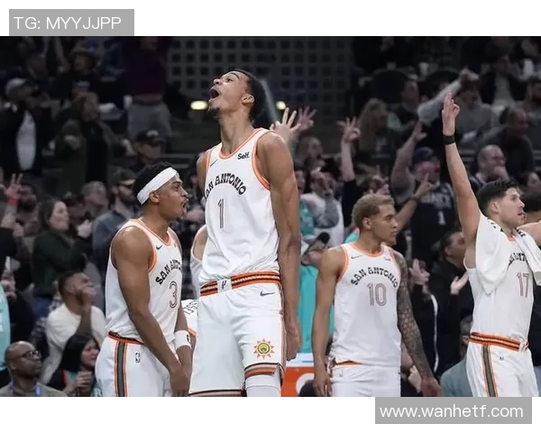 2004年湖人与马刺季后赛激战回顾：巅峰对决与传奇时刻的交织